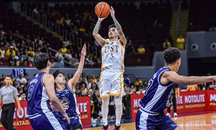 /dam/jcr:7b715f62-5367-49c8-94de-a0d0f1b09c54/Adamson-vs-UST-first-round-7_NWP.jpg